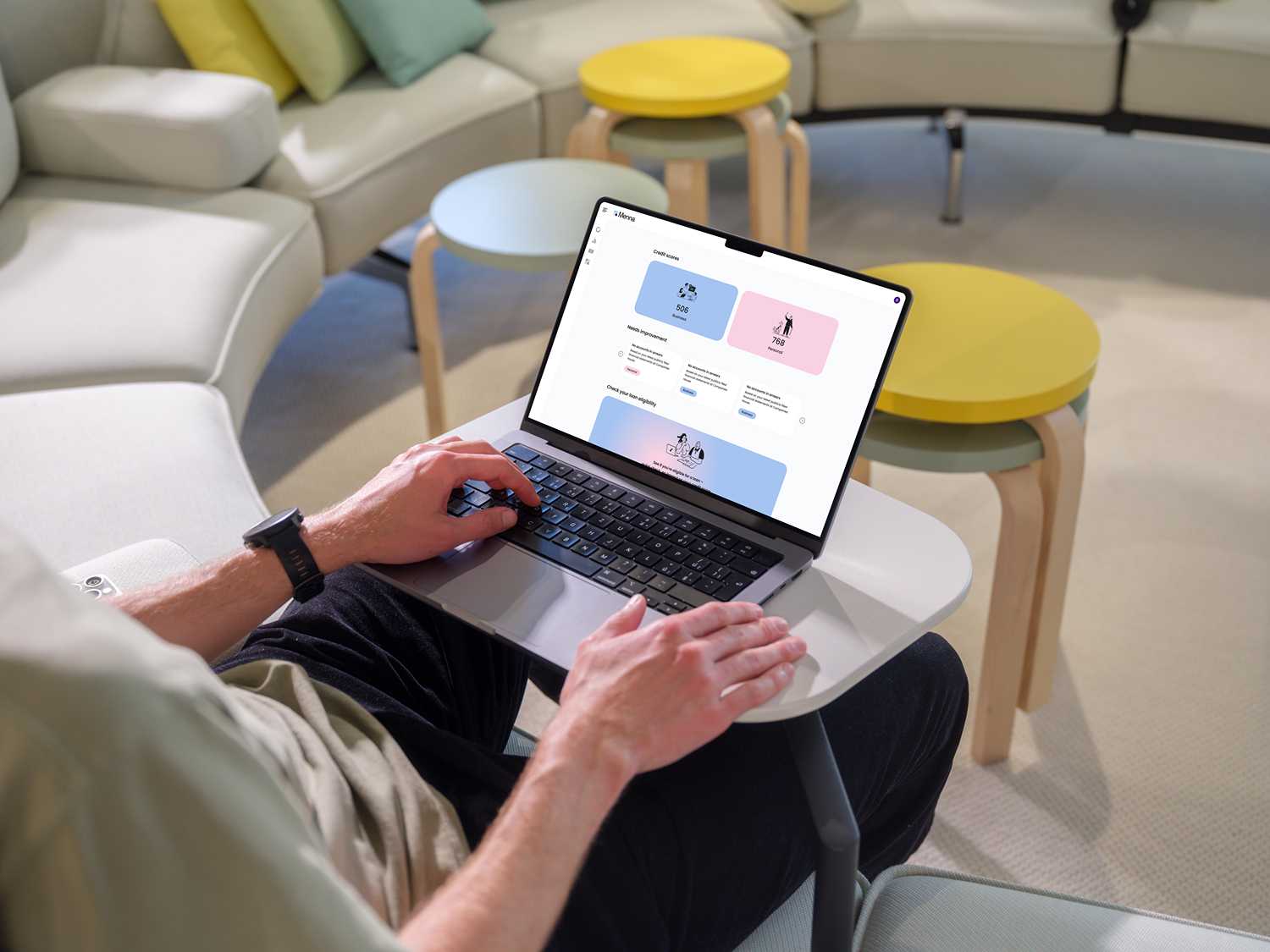 Customer using Menna to check business and personal credit score